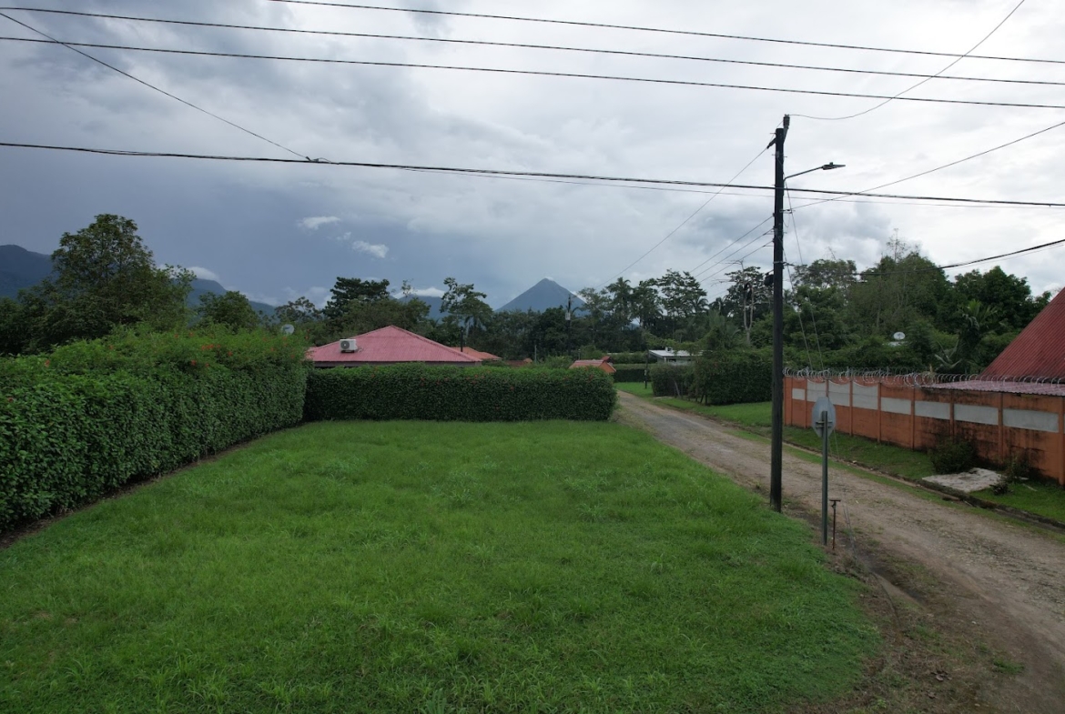 lote en La Fortuna de San Carlos